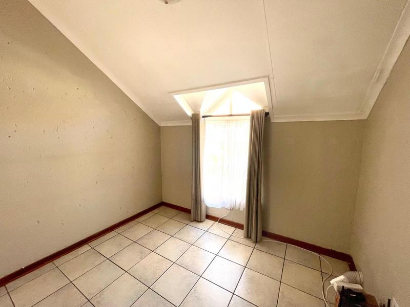 3 Bedroom Property for Sale in Baillie Park North West